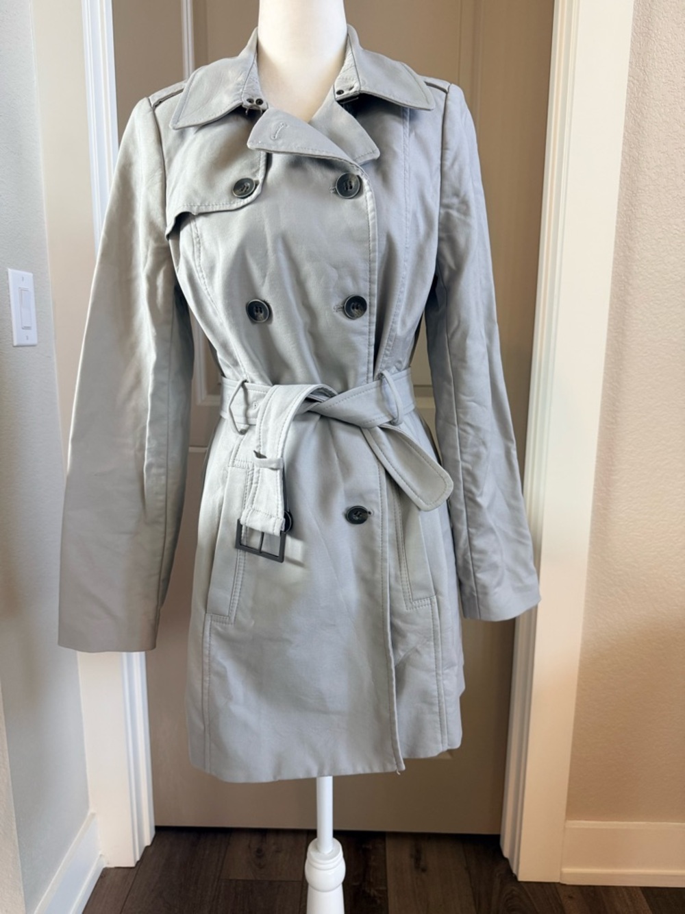 Classic Women's Double-Breasted Trench Coat in Light Gray by The Limited.